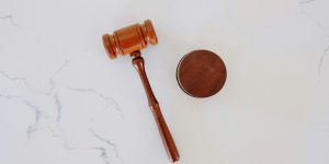 tingey-injury-law-firm-6sl88x150Xs-unsplash (5)